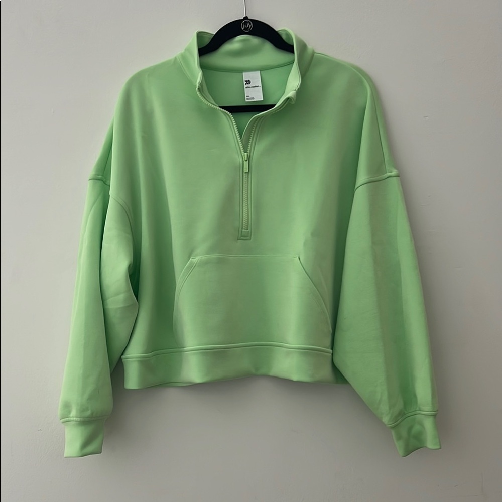 All in Motion Green Long Sleeve Boxy Sweatshirt